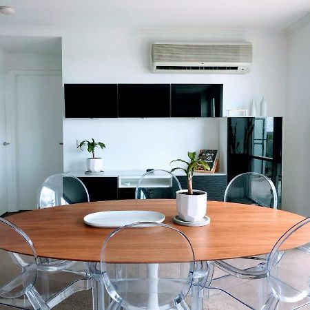 Staying Places - The Avenue แคนเบอร์รา ภายนอก รูปภาพ